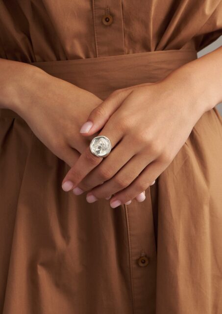 Hermis Signet Ring Hermis Signet Ring