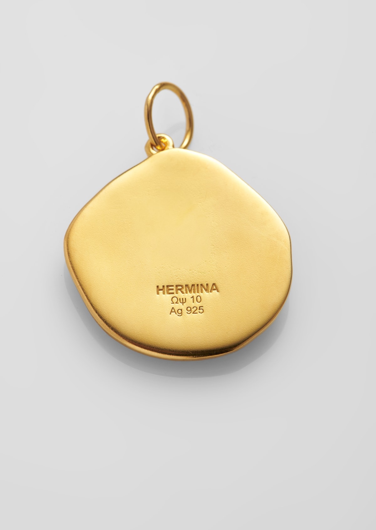 Hermis Matte Small Charm