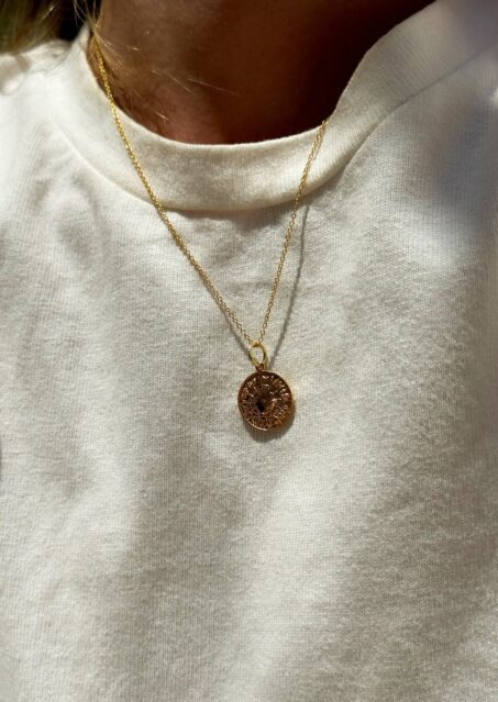 Shield Mini Thin Chain Shield Mini Thin Chain