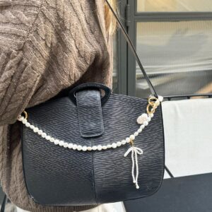 Key Button Pearl Chain