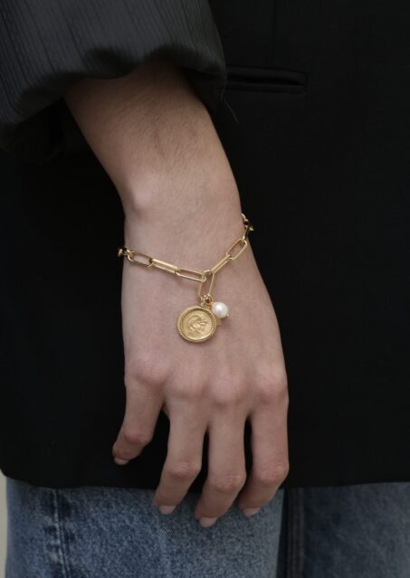 Hercules Yasemi and Charms Bracelet Hercules Yasemi and Charms Bracelet