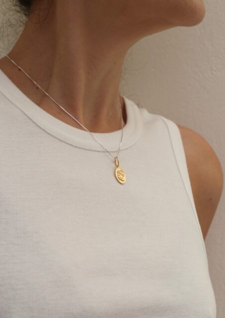 Ygieia Glossy Necklace Ygieia Glossy Necklace