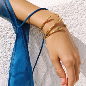 Méliès Wrinkled Cuff