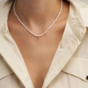 Oval Pearl Necklace