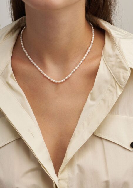 Oval Pearl Necklace