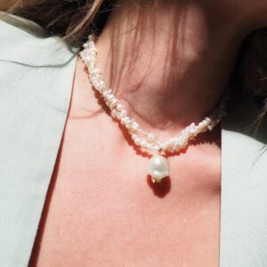 Twisted Flower Pearl Necklace