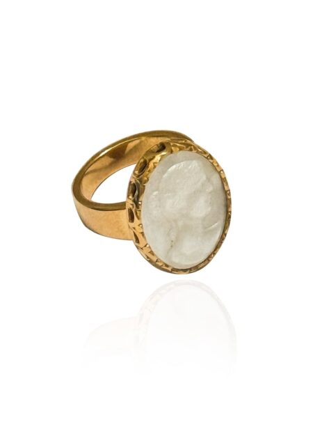 Ygieia Cameo Pearl Ring